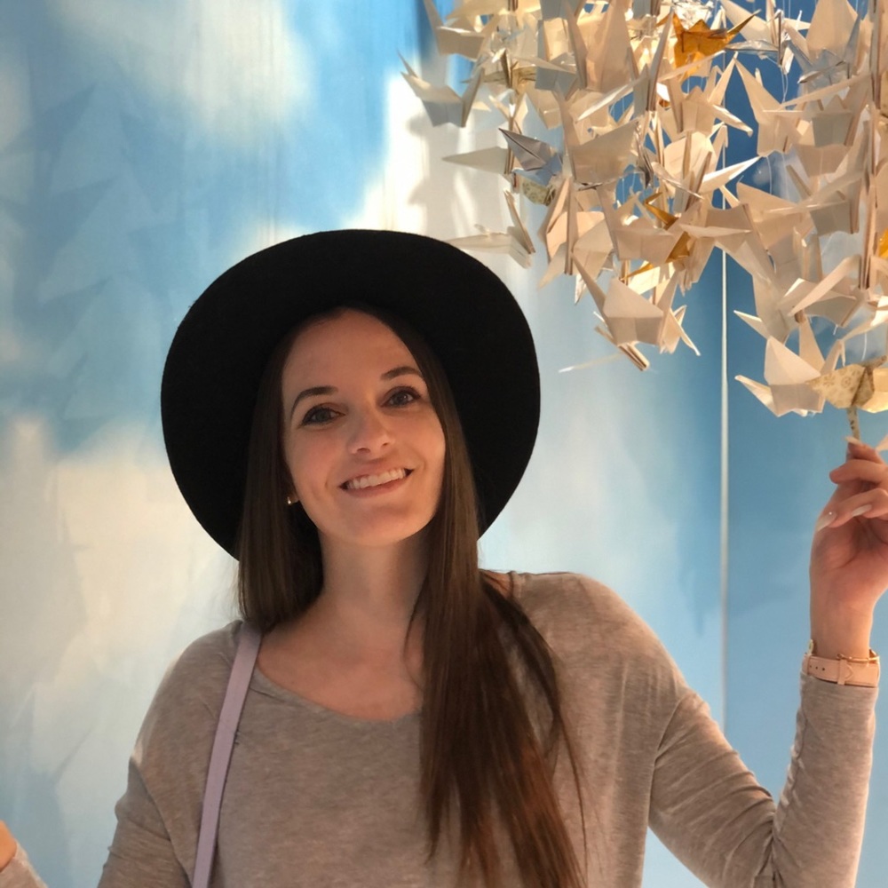 Meet your Posher, Stephanie